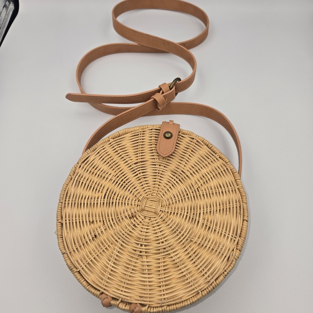 Straw Rattan Circle Crossbody Bag - Universal Thread Y2K Wicker 90's Purse